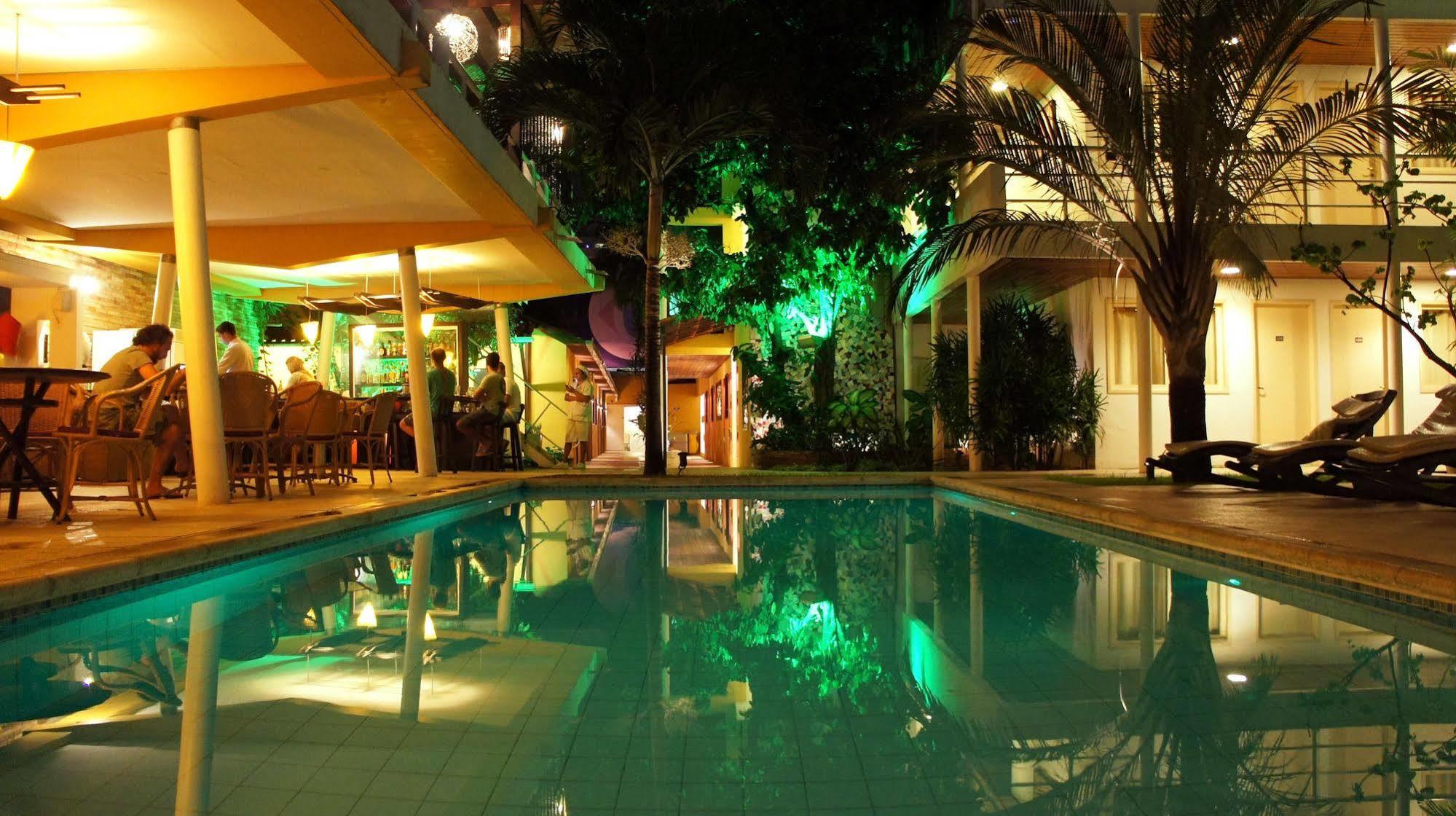 Aconchego Hotel 3*